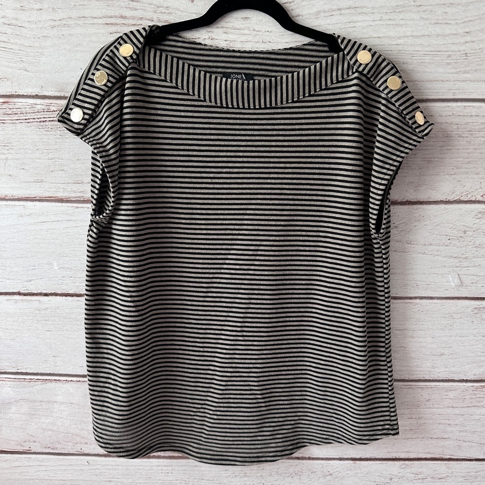 Jones New York Signature Striped Button Shoulder Top – Size Large ⚓️🖤🤍 Nautical